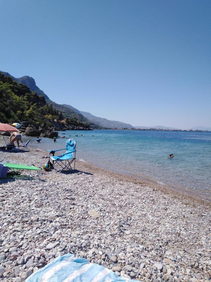 Φιλυρα Πετρινο Villa Kernitsa Bagian luar foto